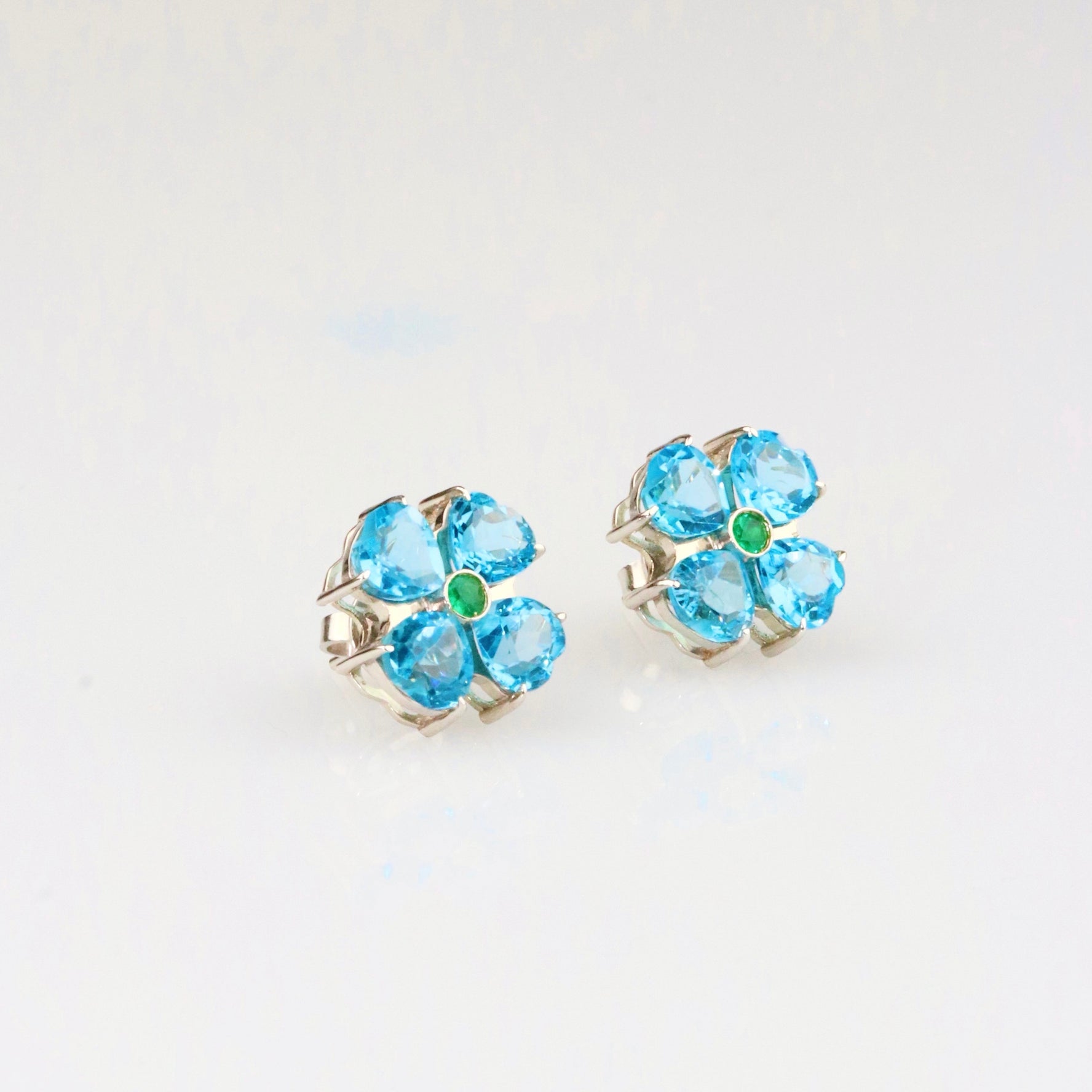 Blue Flower Earrings & Emerald - 18K Solid White Gold